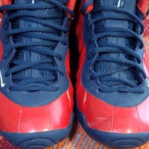 Nike kids foamposite shoe